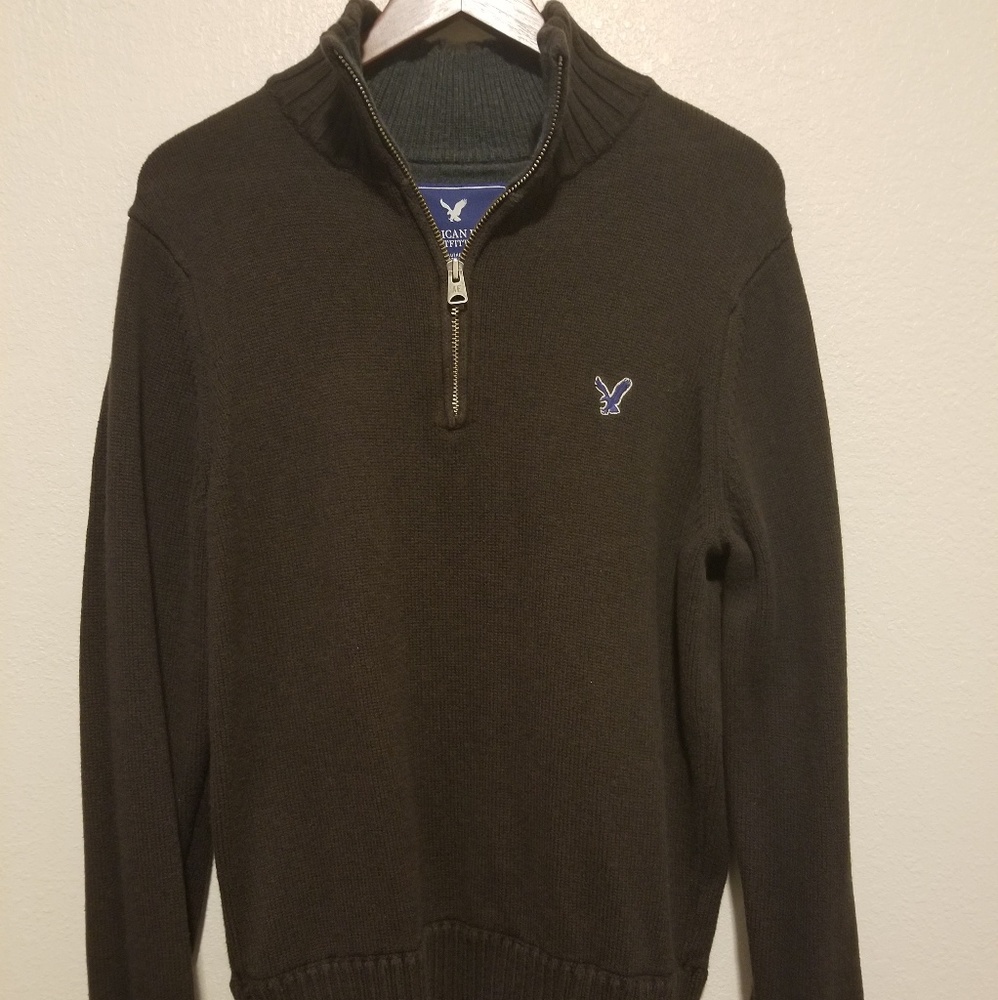 American eagle sweater